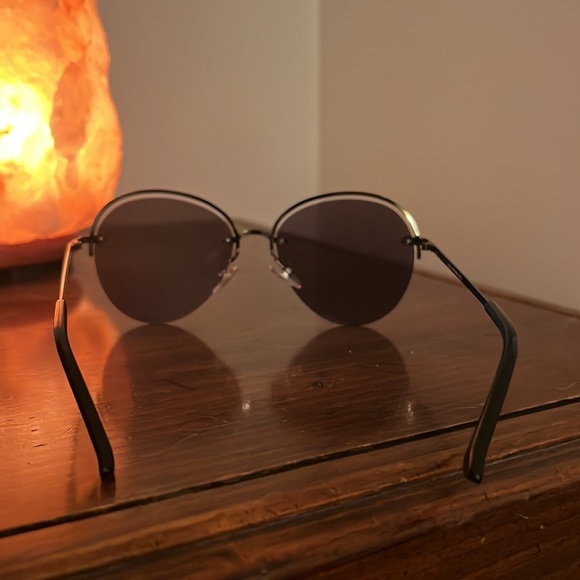 Lucky Brand De Rigo Gunmetal Mirrored Sunglasses - Picture 3 of 5